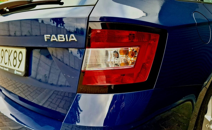 Skoda Fabia cena 33900 przebieg: 123600, rok produkcji 2018 z Szlichtyngowa małe 92